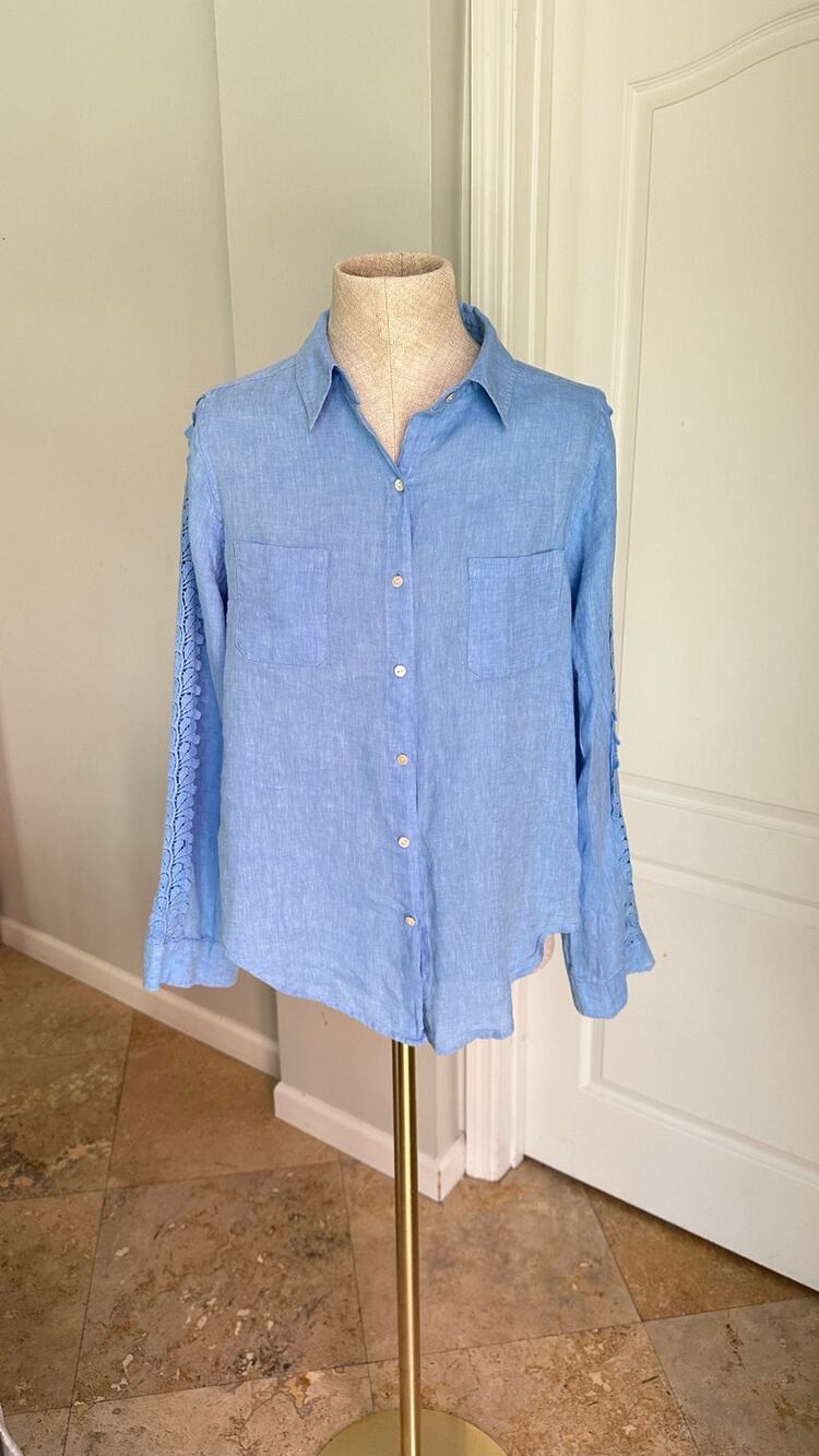 Lilly Pulitzer Sea View Linen Button Down Top Blue Crochet Sleeve Sz S